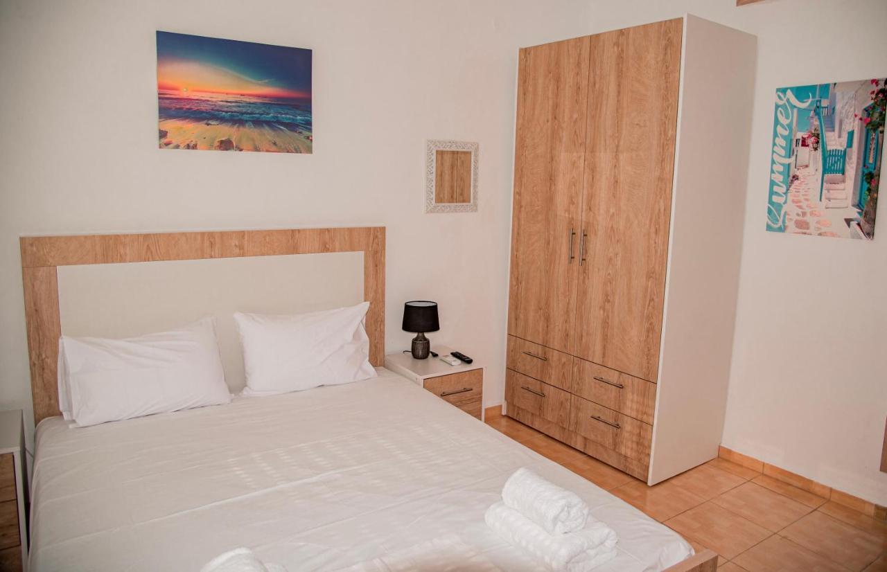 Athina Secret Apartments Adults Only Heraklion  Екстер'єр фото